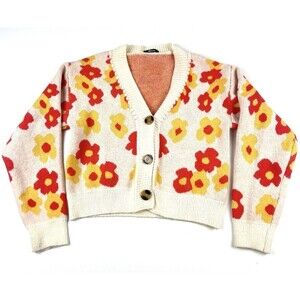 Chunky Knit Flower Cardigan Scandi Girl Boho Artsy Funky